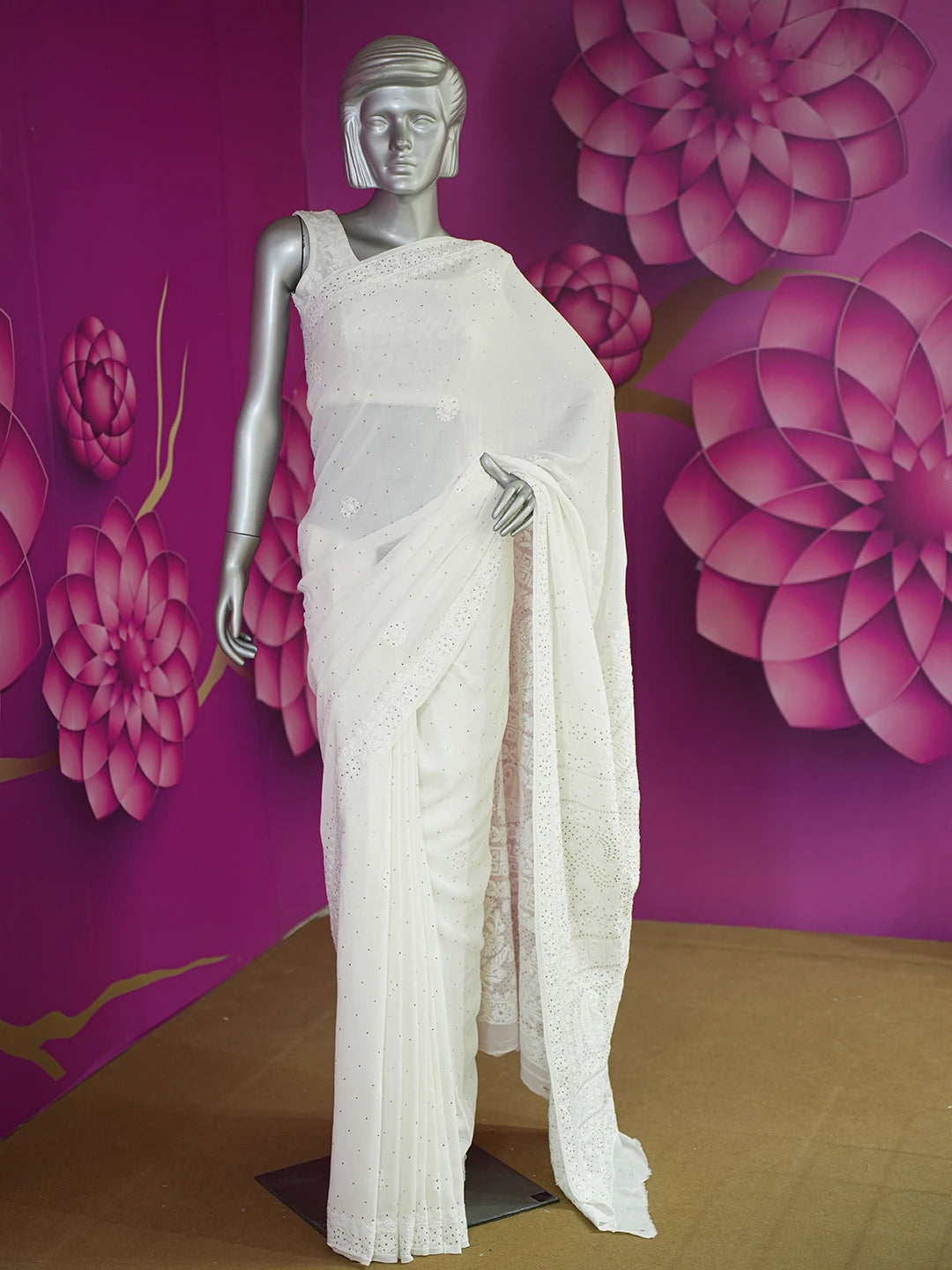 Ada Hand Embroidered Off White Pure Georgette Lucknowi Chikankari Saree/Blouse with Muqaish Work 01A555934