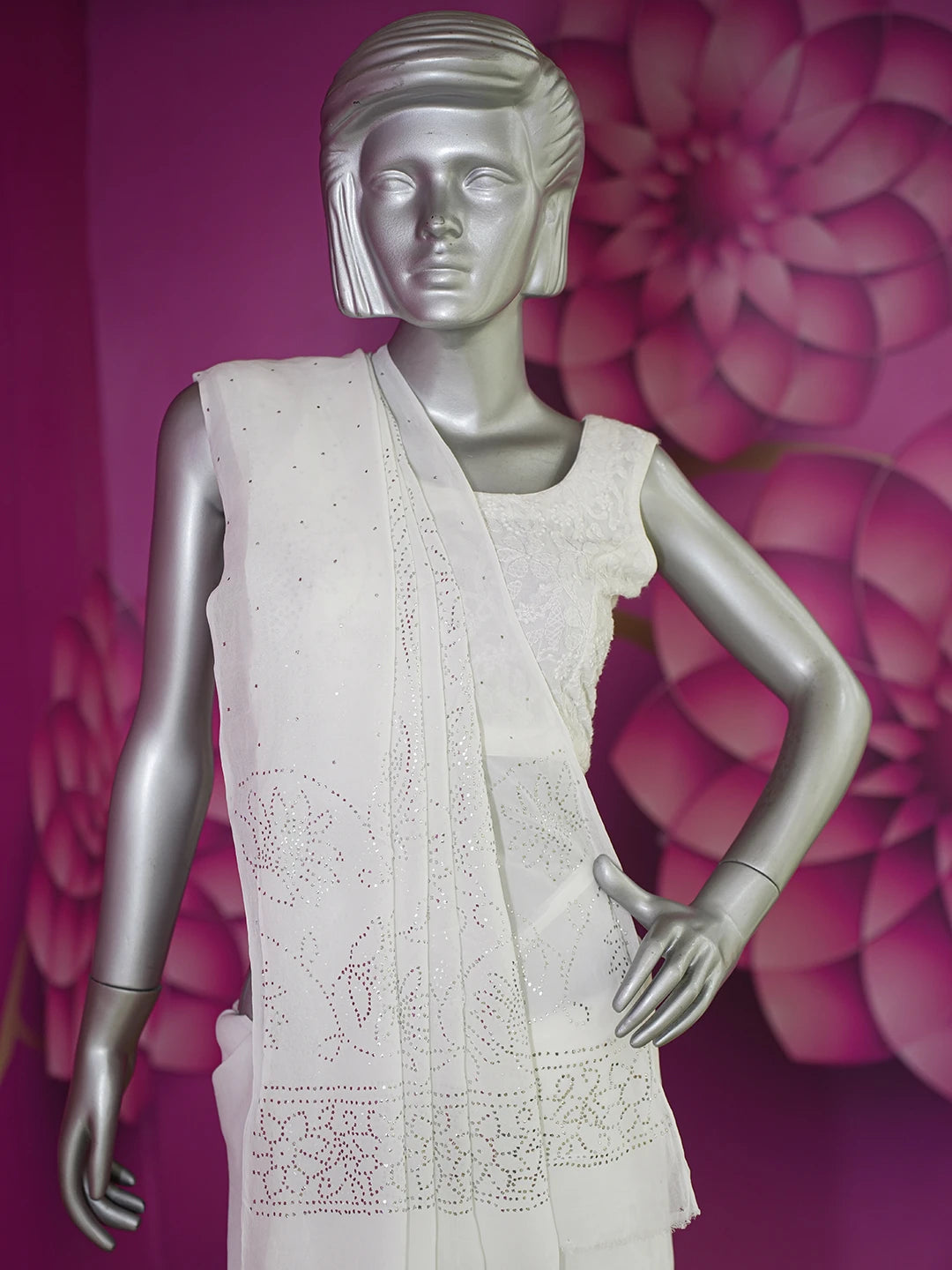 Ada Hand Embroidered White Viscose Georgette Lucknowi Chikankari Saree/Blouse with Muqaish Work 01A257765