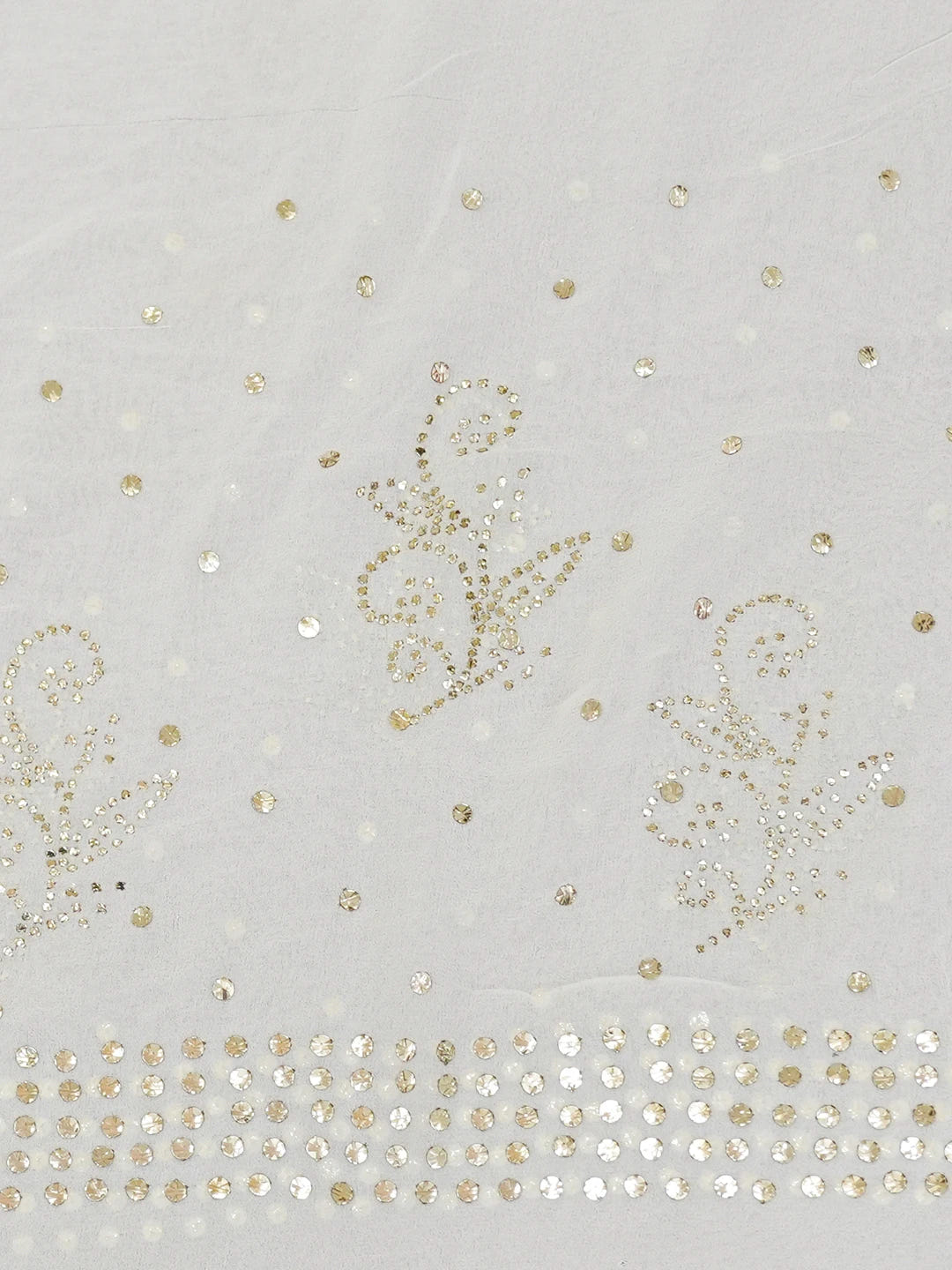 Ada Hand Embroidered Off White Pure Georgette Lucknowi Chikankari Saree/Blouse with Muqaish Work 01A395111