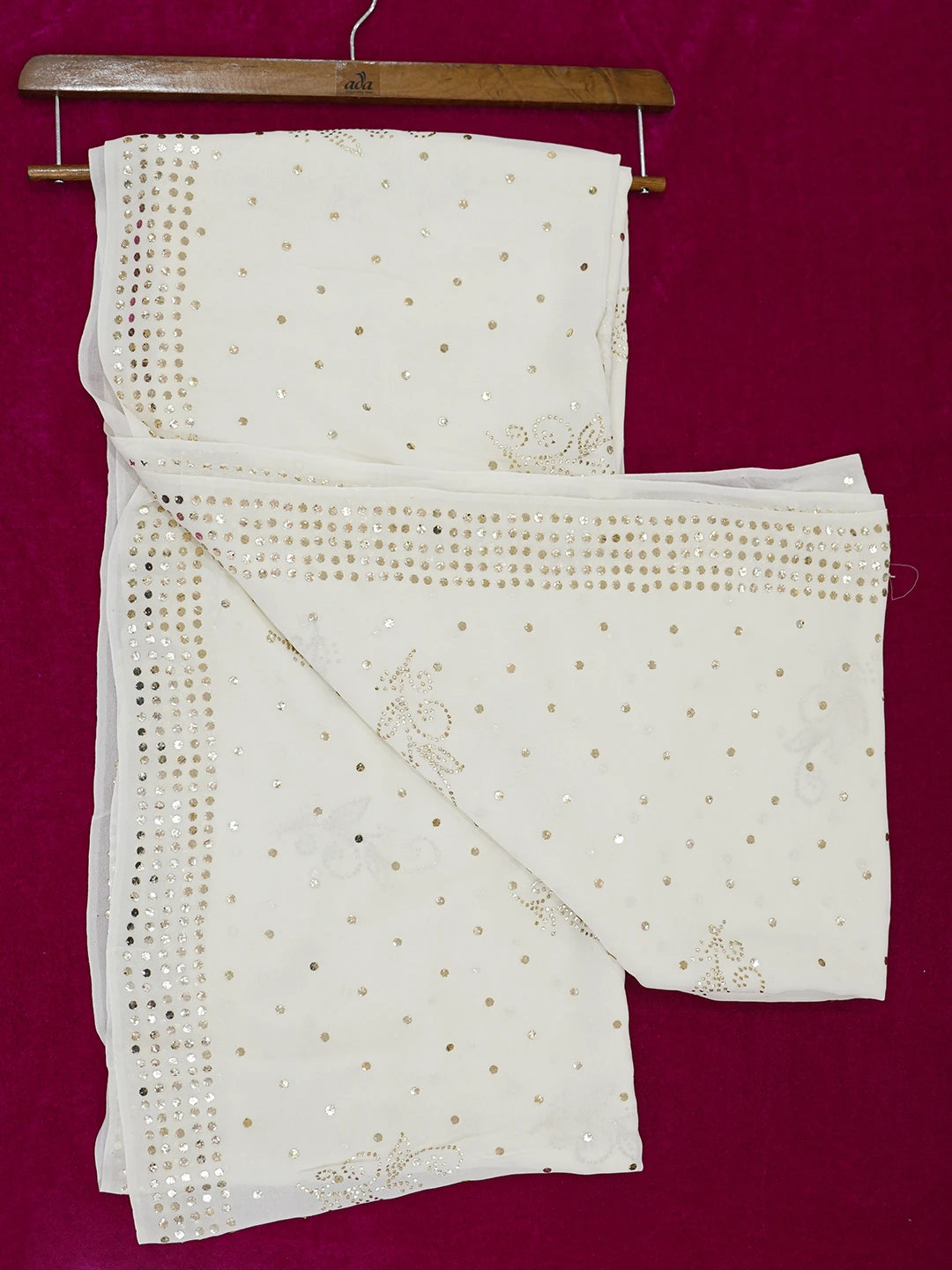 Ada Hand Embroidered Off White Pure Georgette Lucknowi Chikankari Saree/Blouse with Muqaish Work 01A395111