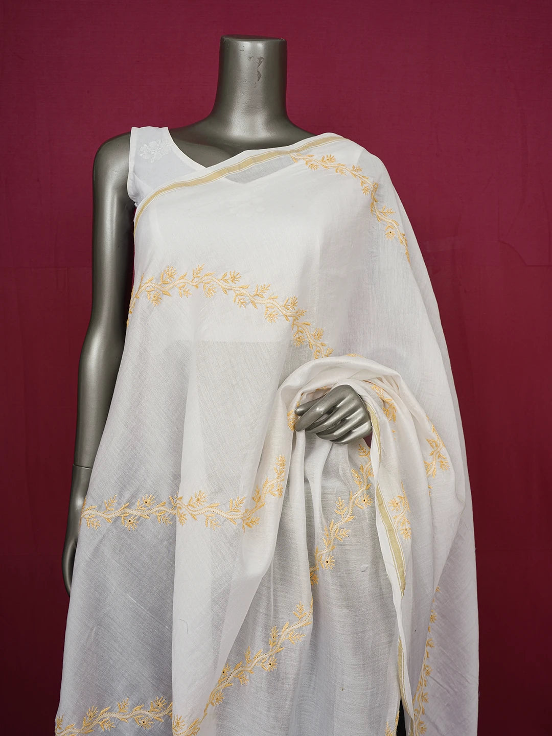 Ada Hand Embroidered White Chanderi Lucknowi Chikankari Dupatta 01A641023