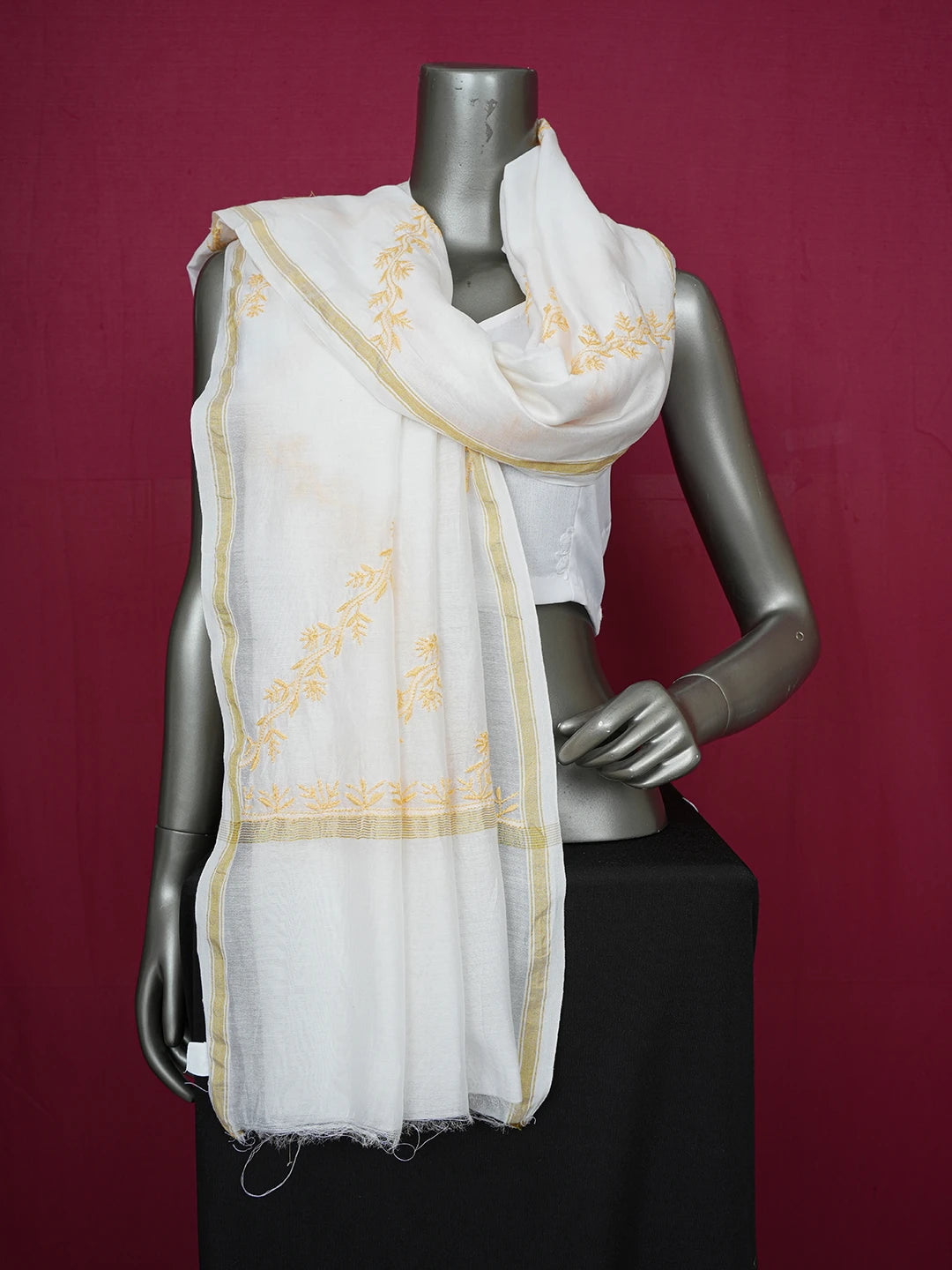 Ada Hand Embroidered White Chanderi Lucknowi Chikankari Dupatta 01A641023