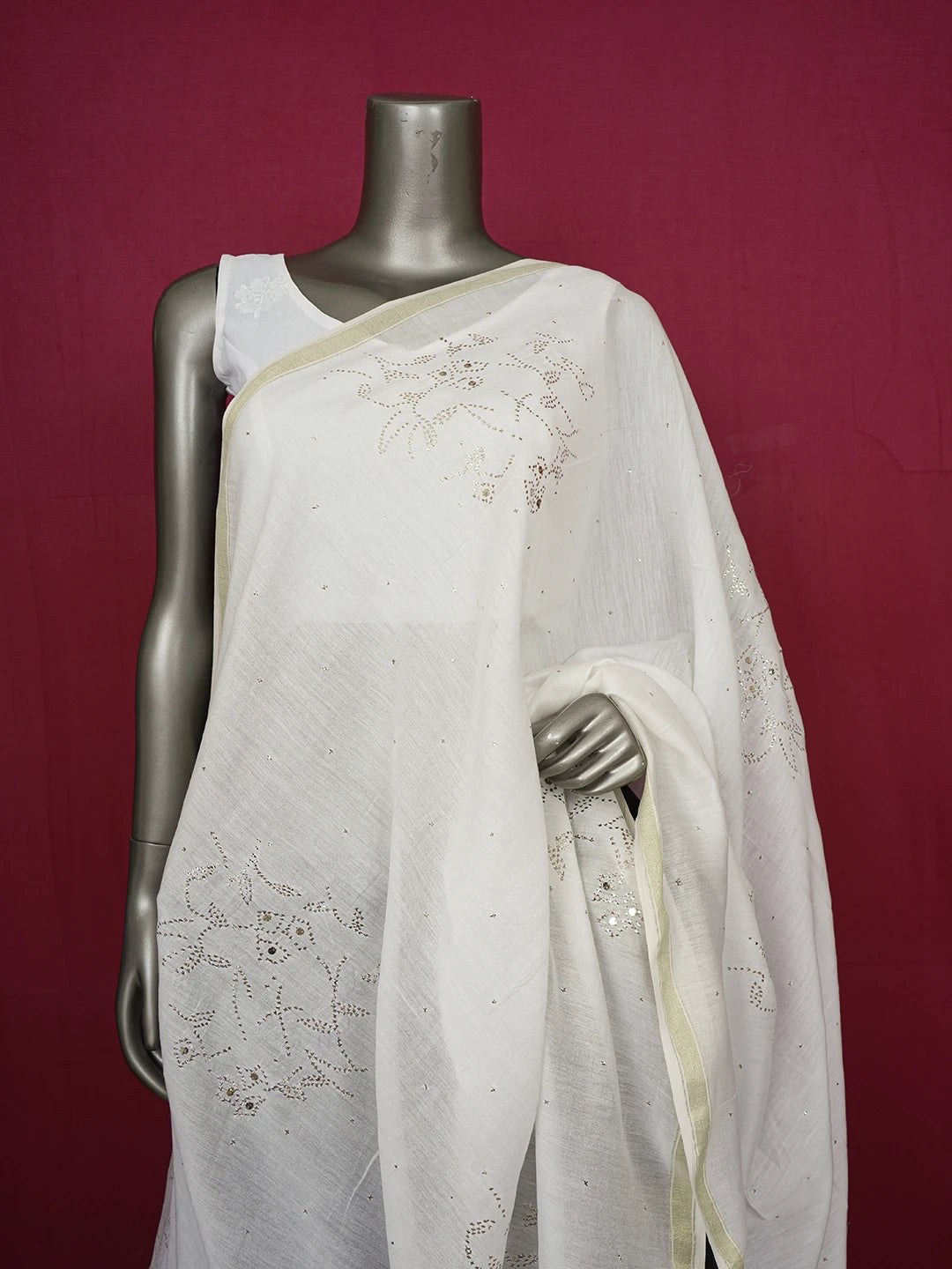 Ada Hand Embroidered Floral White Chanderi Dupatta With Muqaish Work 01A208183