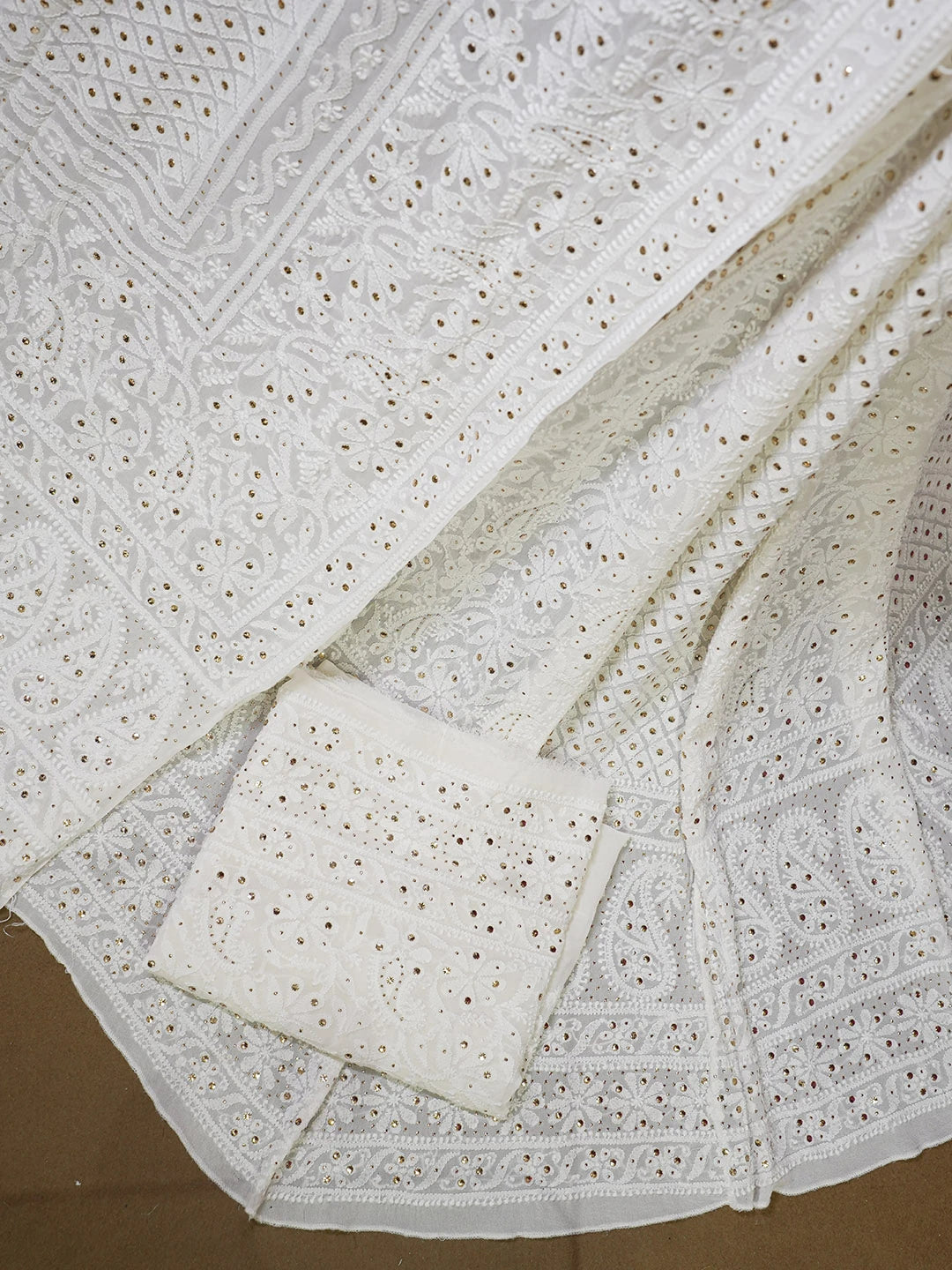 Ada Hand Embroidered White Pure Georgette Lucknowi Chikankari Lehenga Set With Muqaish Work 01A598322