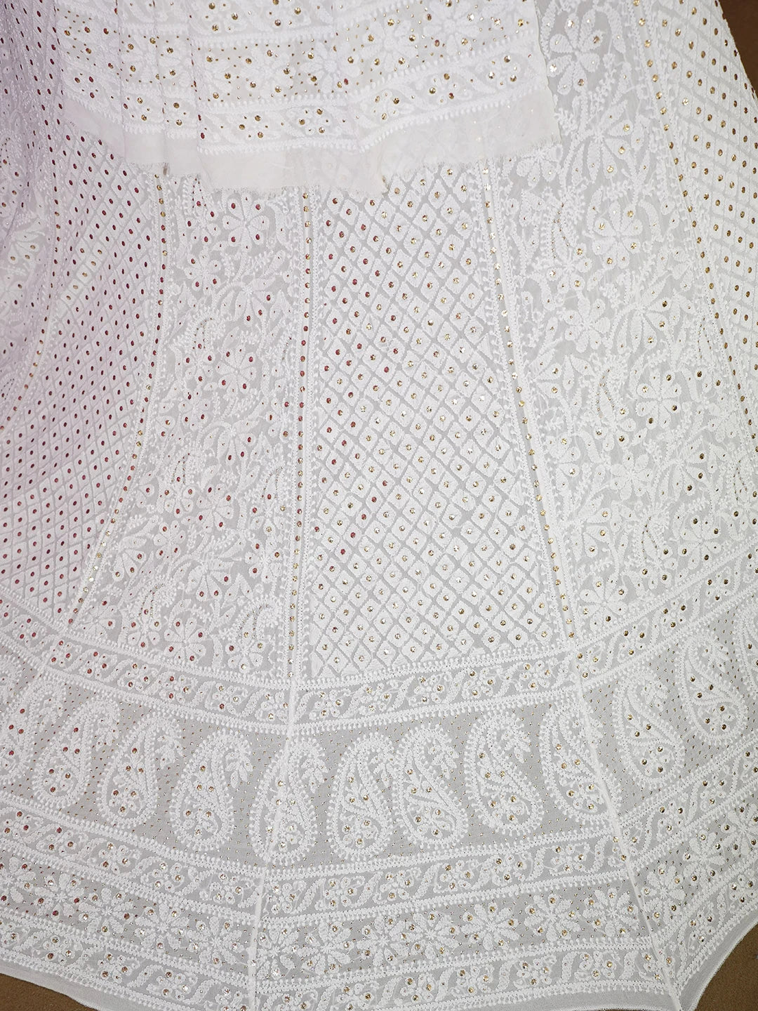 Ada Hand Embroidered White Pure Georgette Lucknowi Chikankari Lehenga Set With Muqaish Work 01A598322