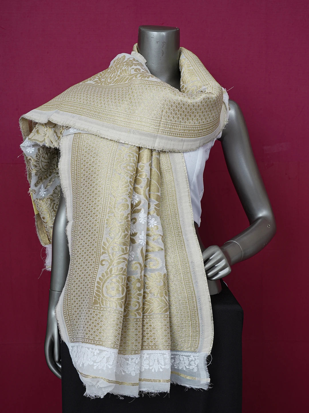 Ada Hand Embroidered White Eggshell Viscose Georgette Lucknowi Chikankari Dupatta 01A510660