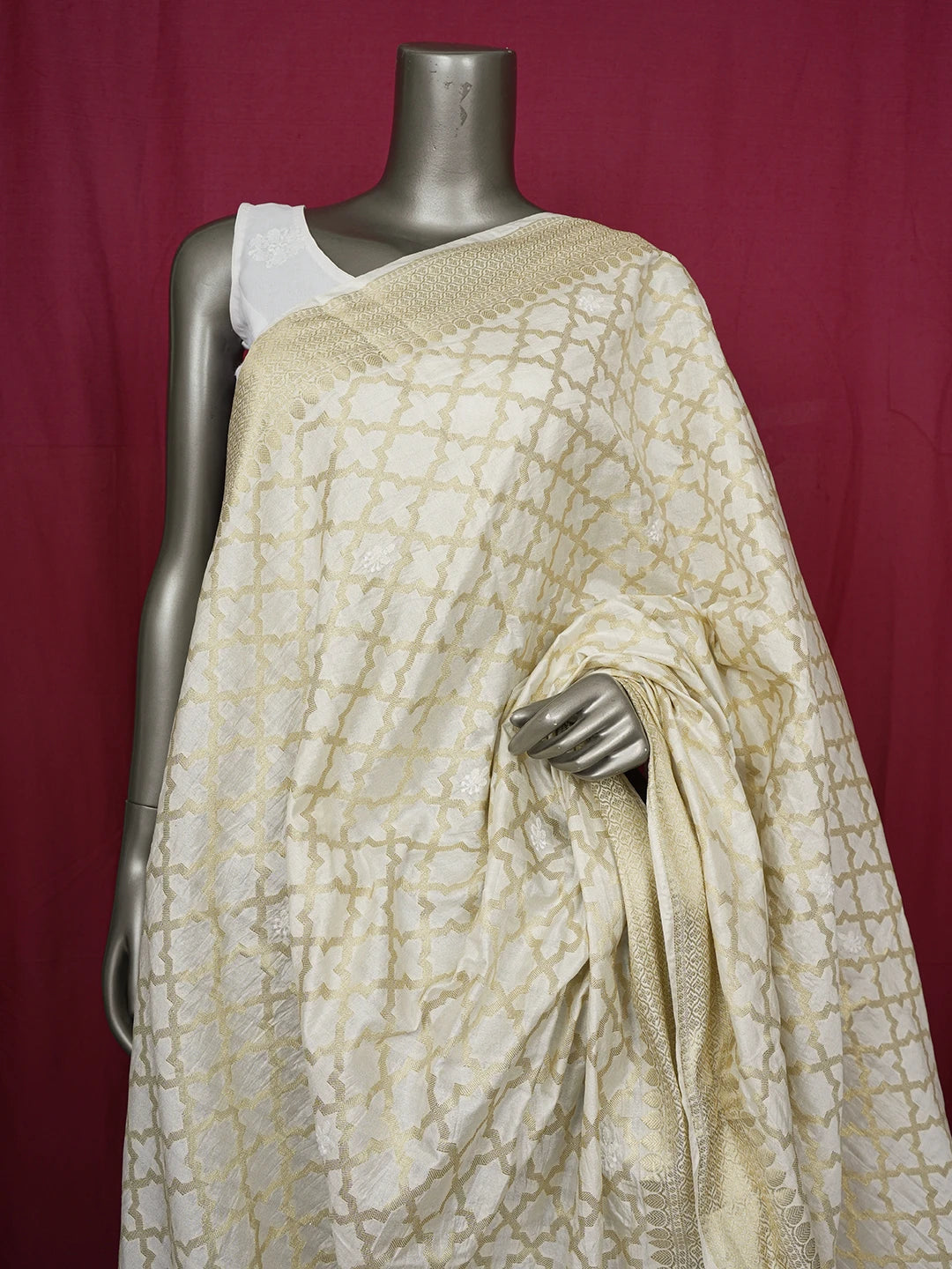 Ada Hand Embroidered White Cornsilk Chanderi Lucknowi Chikankari Dupatta 01A511184