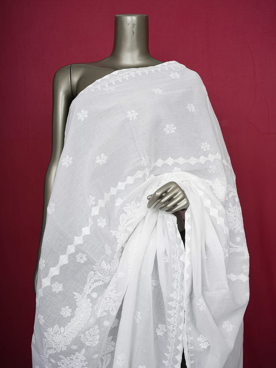 Ada Hand Embroidered White Cotton Lucknowi Chikankari Dupatta 01A627862