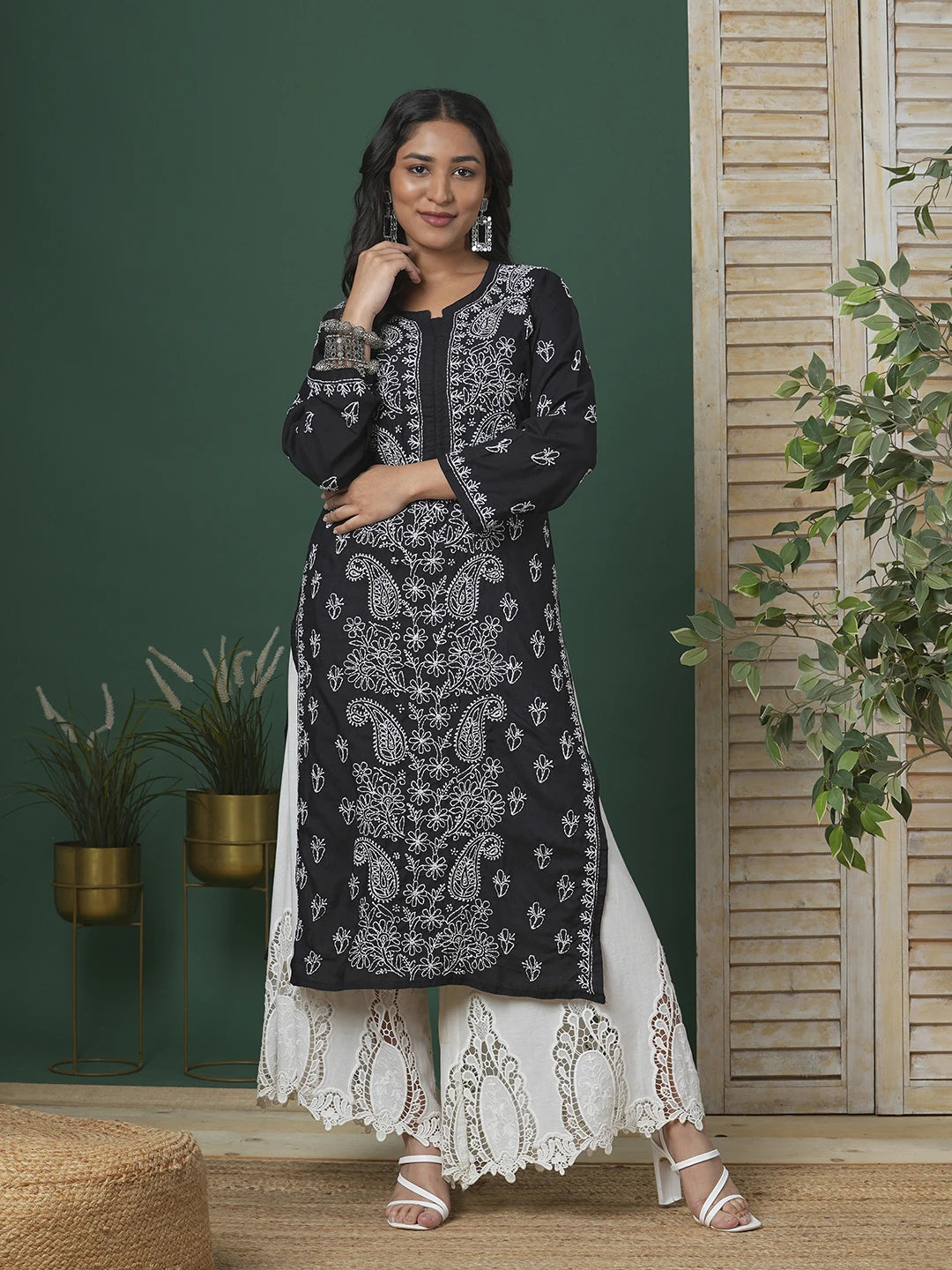 Ada Hand Embroidered Black Cotton Lucknowi Chikankari Straight Kurta A411679