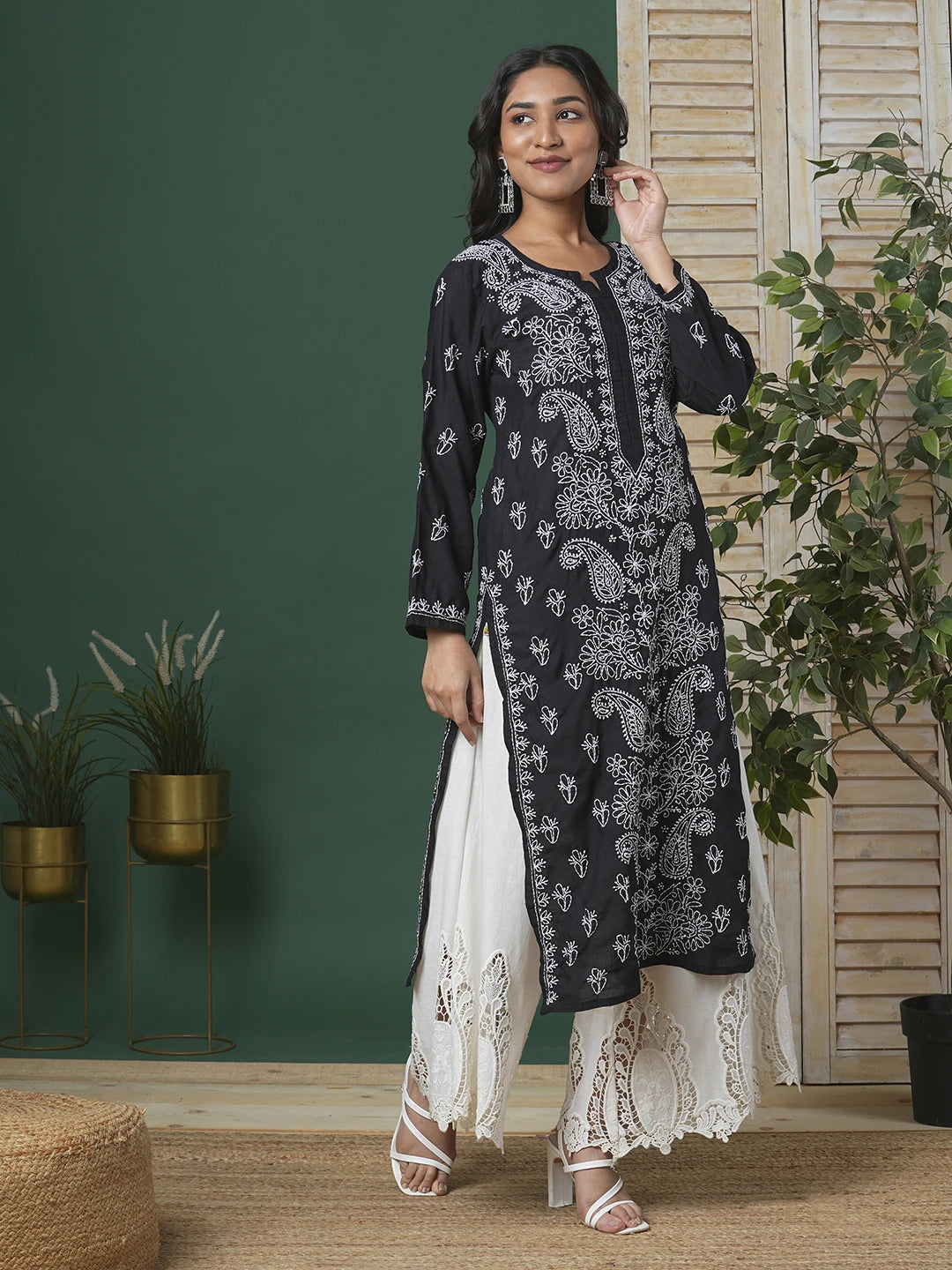 Ada Hand Embroidered Black Cotton Lucknowi Chikankari Straight Kurta A411679