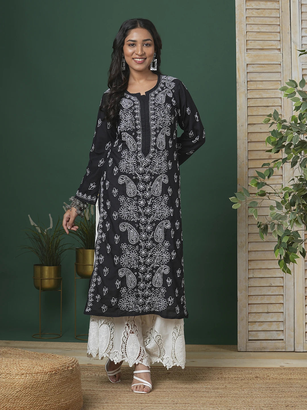 Ada Hand Embroidered Black Cotton Lucknowi Chikankari Straight Kurta A411679