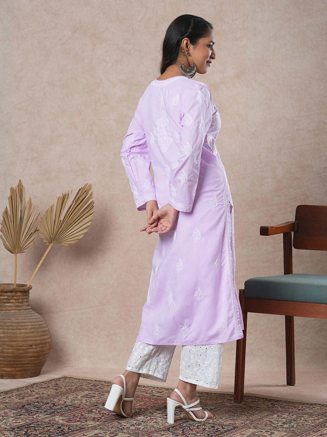 Ada Hand Embroidered Mauve Cotton Lucknowi Chikankari Straight Kurta A411691