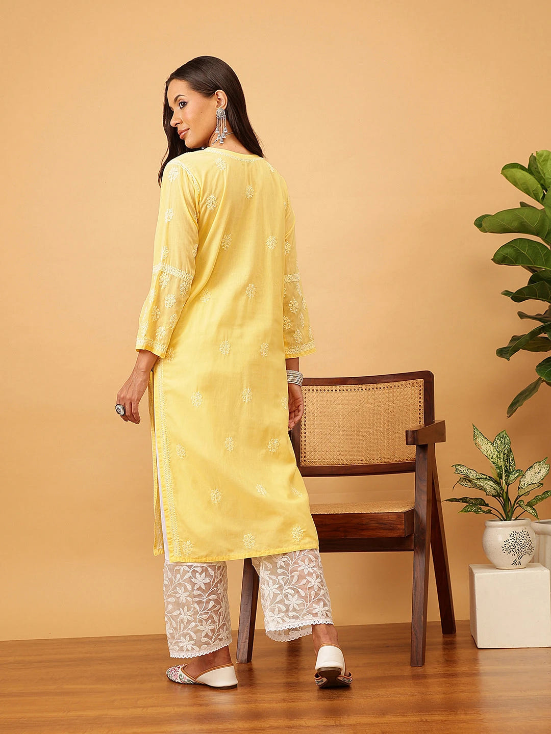 Ada Hand Embroidered Yellow Cotton Lucknowi Chikankari Straight Kurta A411711
