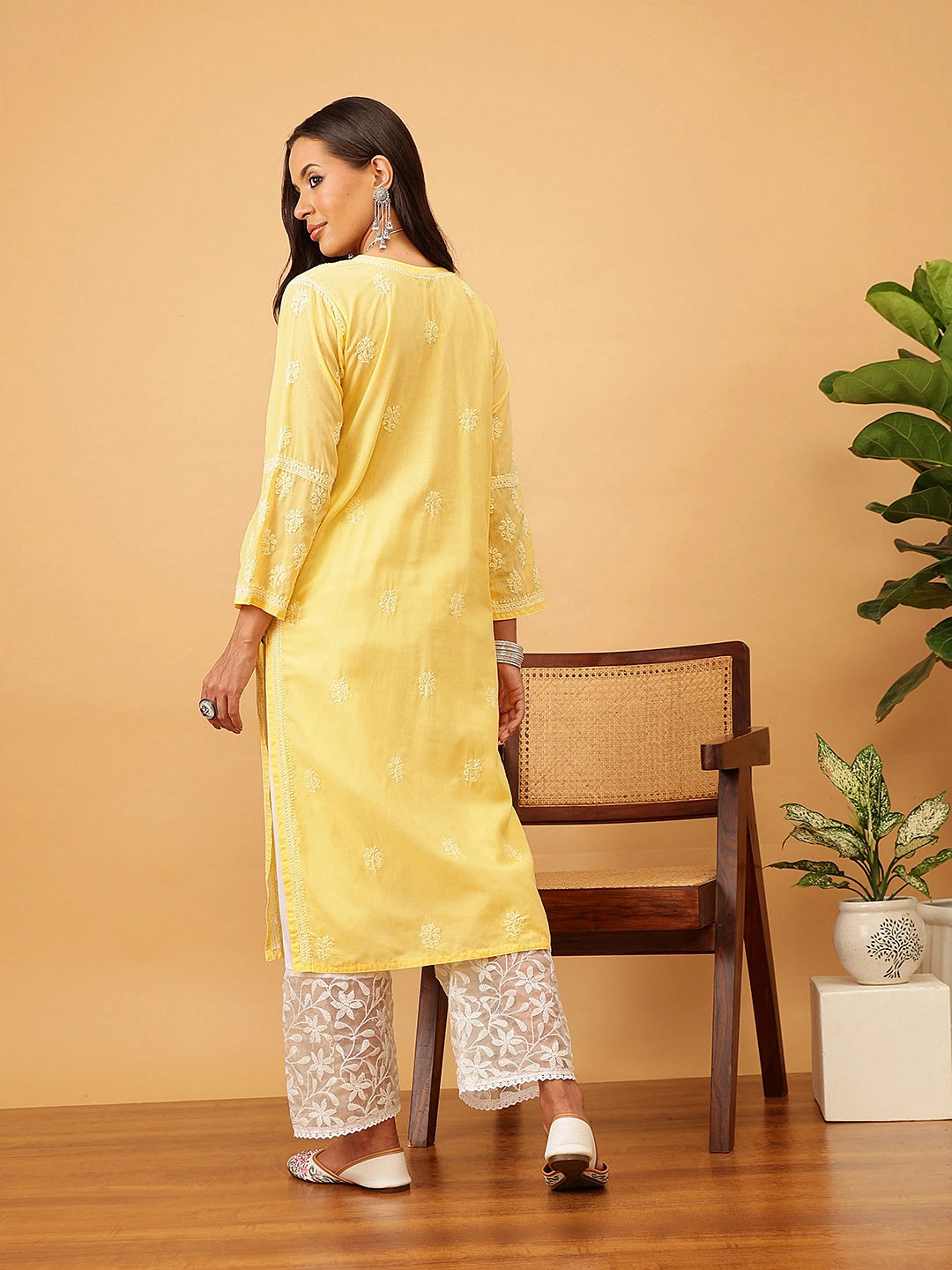 Ada Hand Embroidered Yellow Cotton Lucknowi Chikankari Straight Kurta A411711