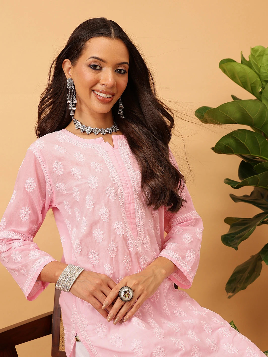Ada Hand Embroidered Pink Cotton Lucknowi Chikankari Straight Kurta A411705