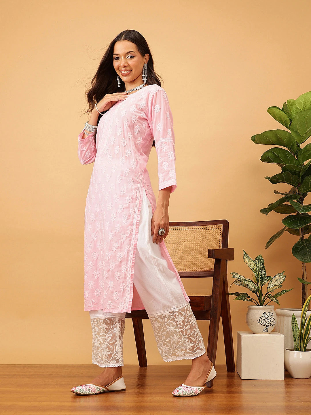 Ada Hand Embroidered Pink Cotton Lucknowi Chikankari Straight Kurta A411705