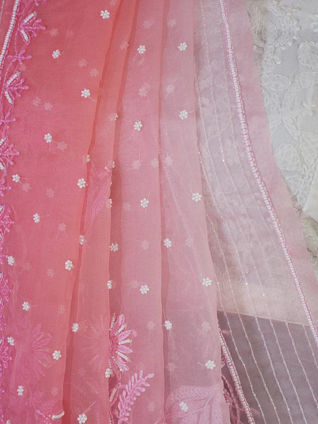Ada Hand Embroidered Ombre Shade of White & Georgia Peach Organza Lucknowi Chikankari Saree With Blouse And Sequinned Work 01A622300