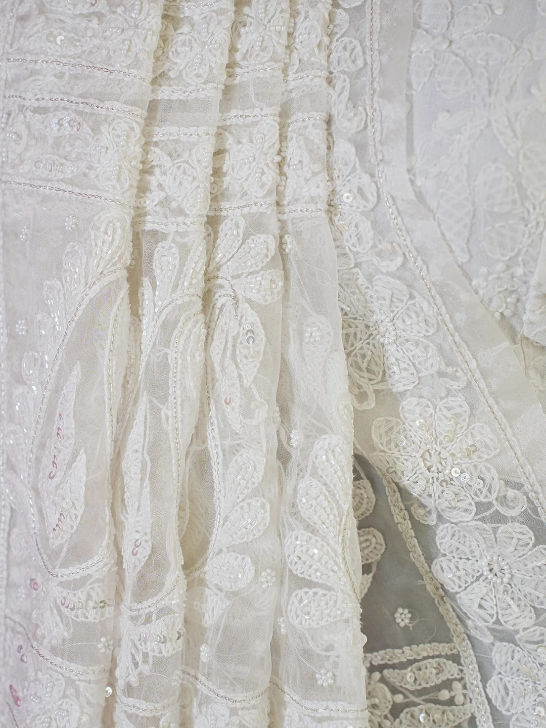 Ada Hand Embroidered Anti -flash White Organza Lucknowi Chikankari Saree and Blouse With Sequinned Work 01A546619
