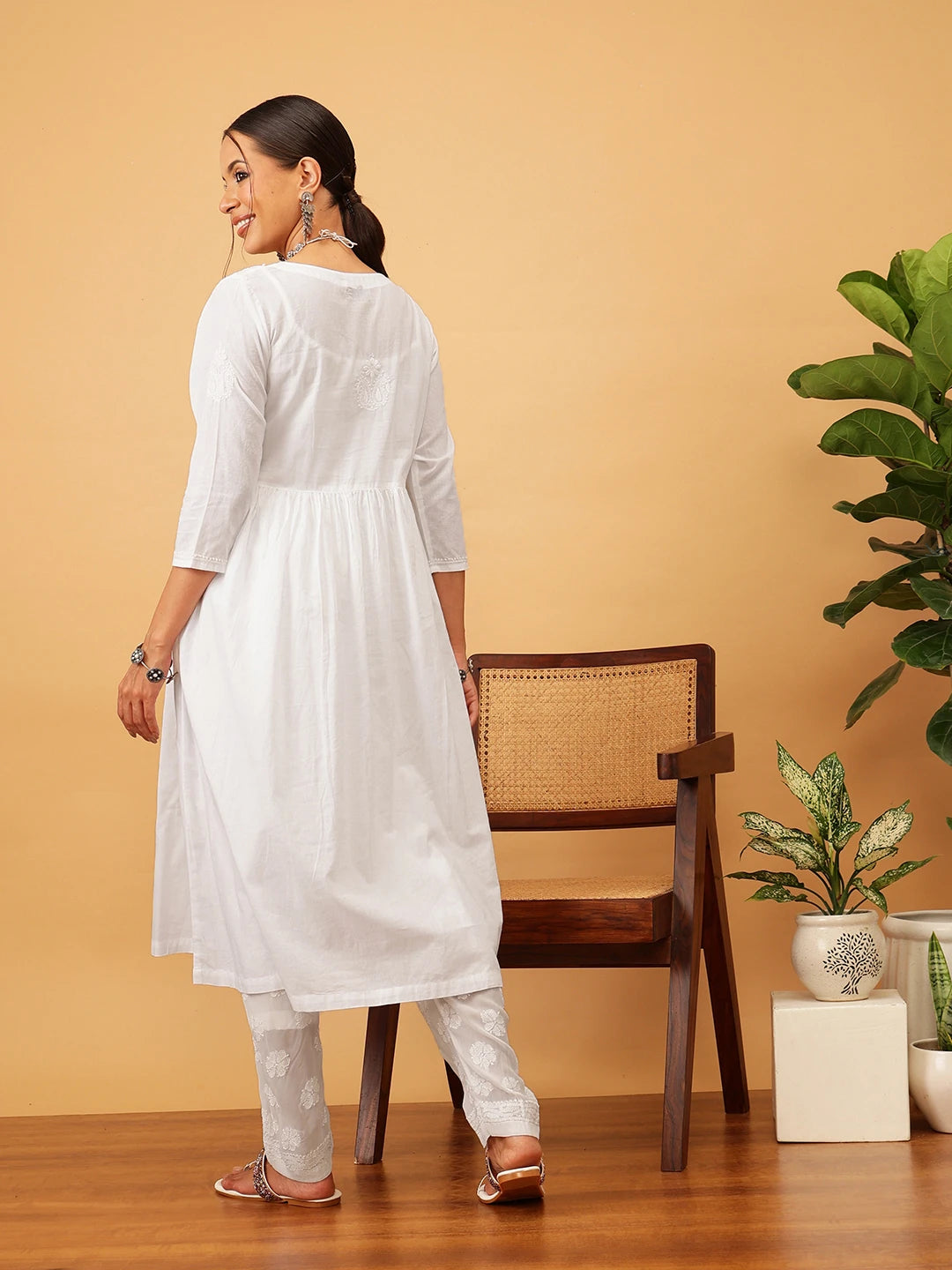 Ada Hand Embroidered White Cotton Lucknowi Chikankari A-line Kurta A411704