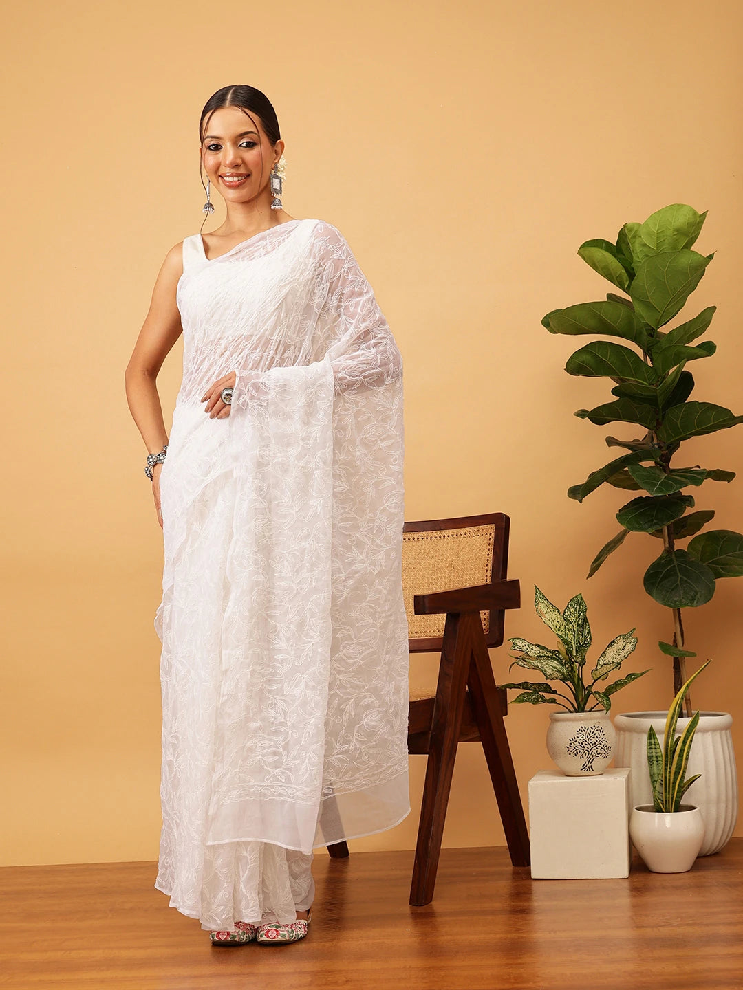 Ada Hand Embroidered White Georgette Lucknowi Chikankari Saree With Blouse A311382