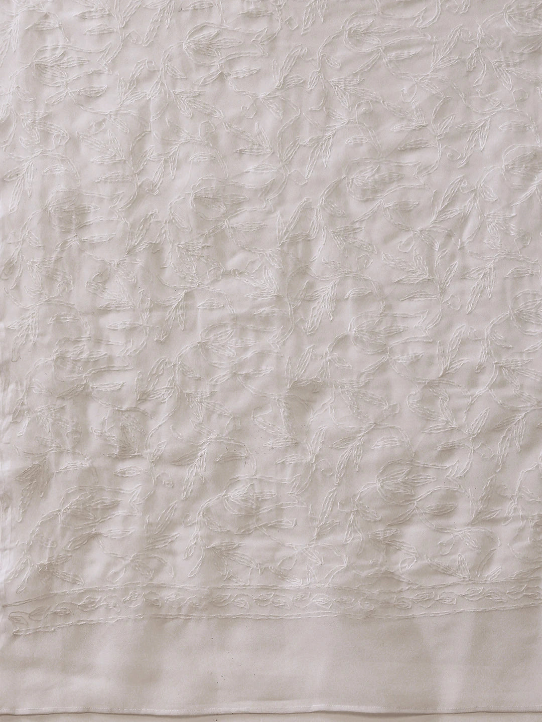 Ada Hand Embroidered White Georgette Lucknowi Chikankari Saree With Blouse A311382