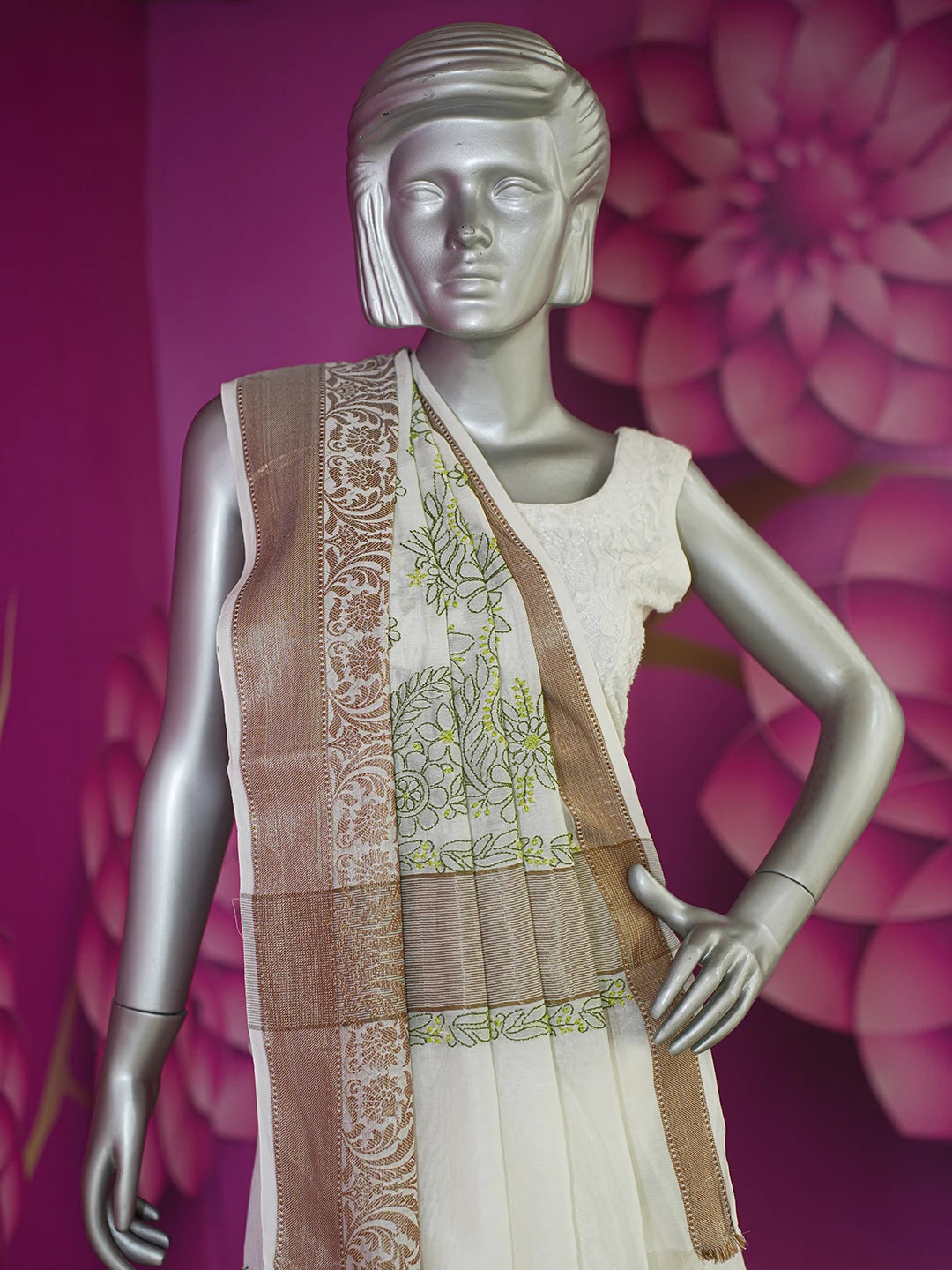 Ada Hand Embroidered Off White Chanderi Lucknowi Chikankari Saree With Blouse 01A572768