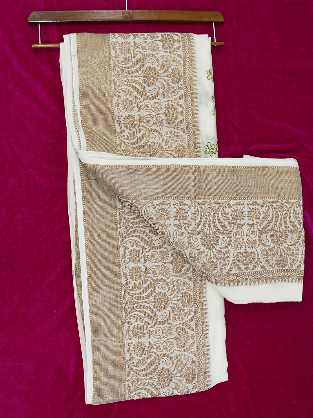 Ada Hand Embroidered Off White Chanderi Lucknowi Chikankari Saree With Blouse 01A572768