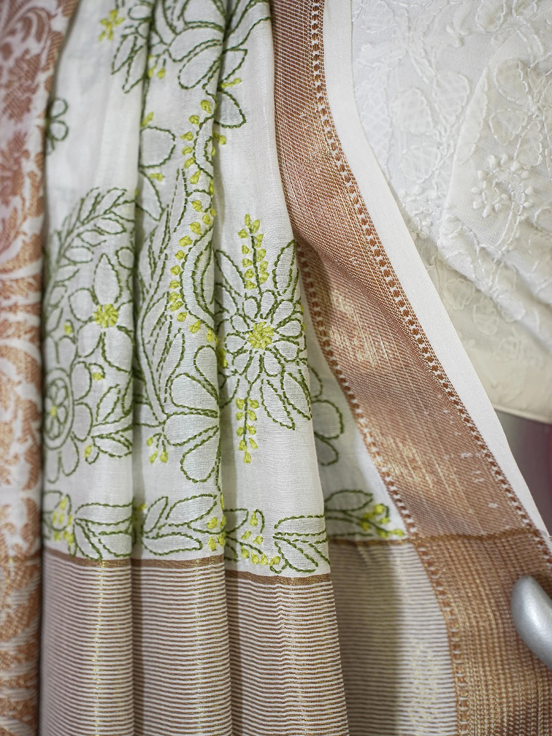 Ada Hand Embroidered Off White Chanderi Lucknowi Chikankari Saree With Blouse 01A572768