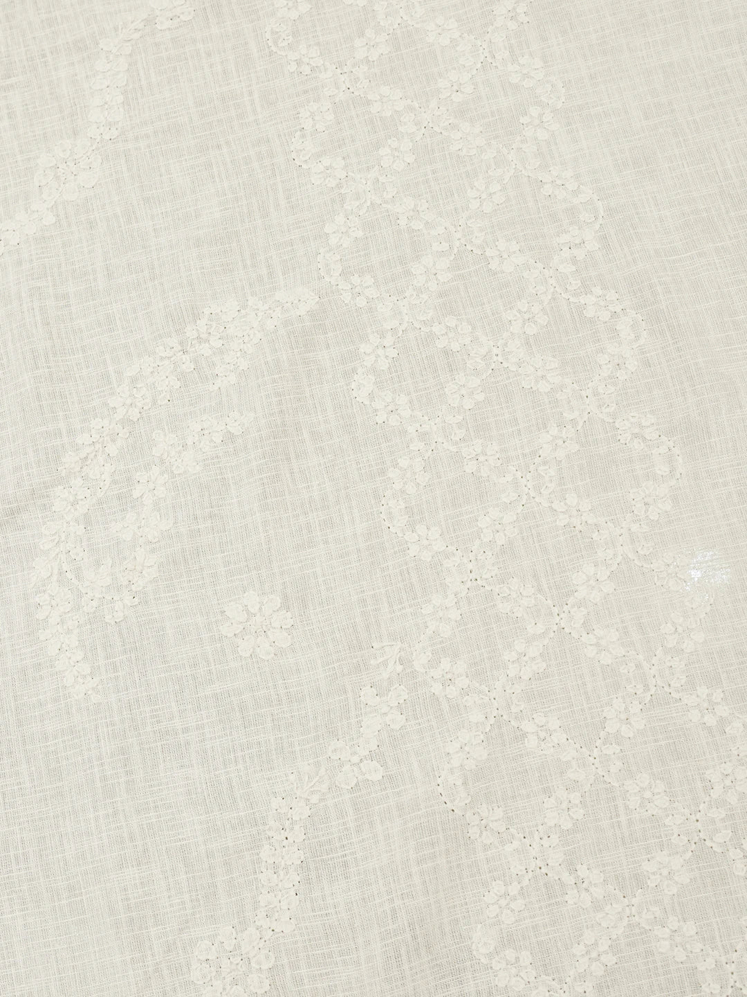 Ada Hand Embroidered White Cotton Lucknowi Chikankari Linen Table Cover 01A627746