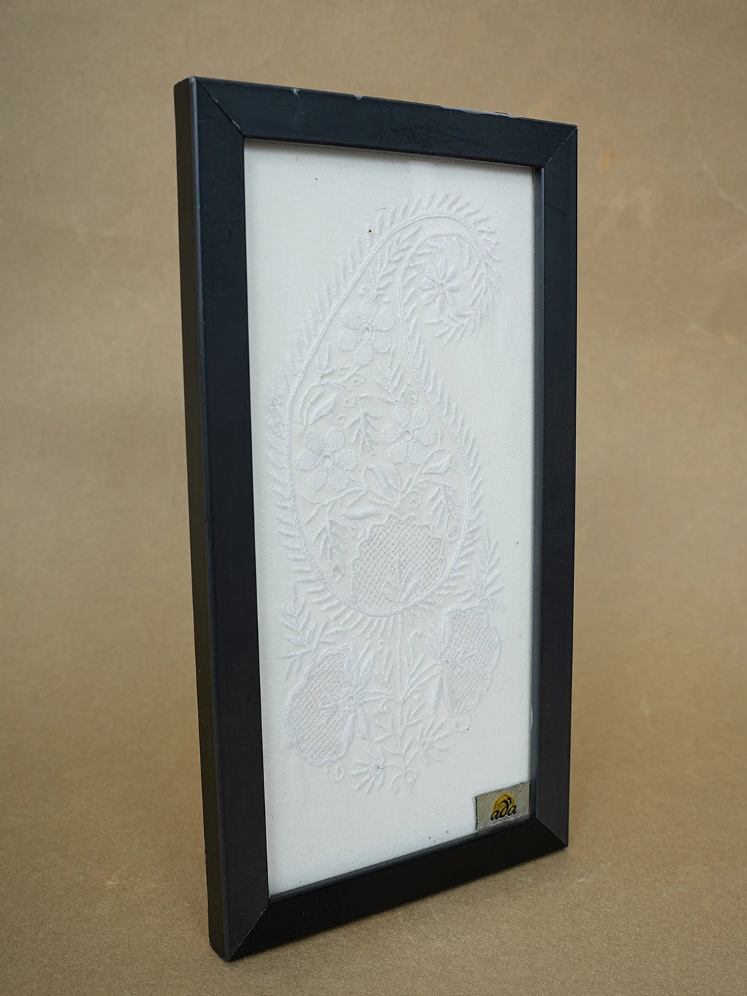 Ada Hand Embroidered White Pure Georgette Lucknowi Chikankari Frame 01A603503