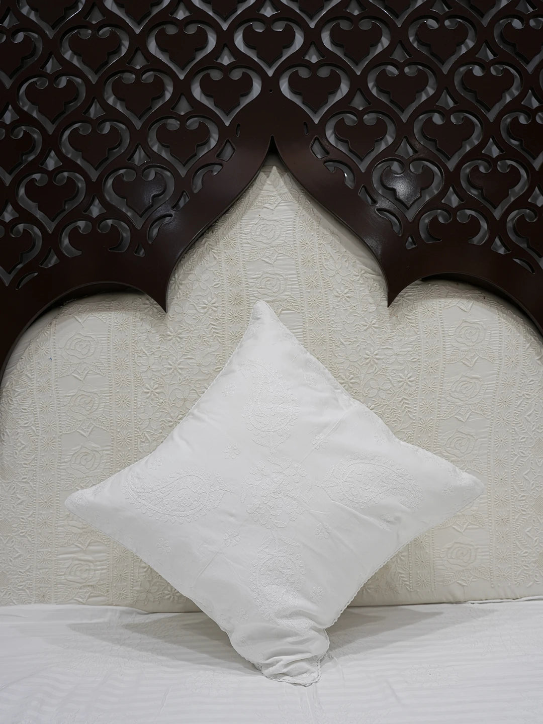 Ada Hand Embroidered White Cotton Lucknowi Chikankari Cushion Cover 01A616727
