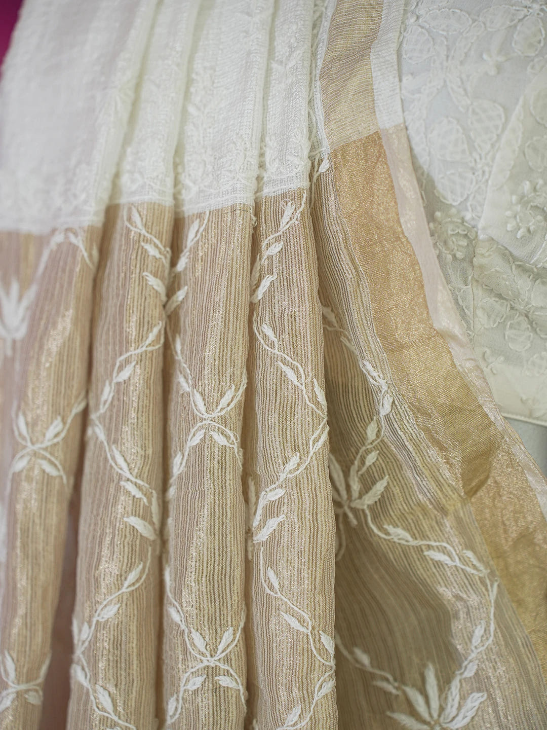 Ada Hand Embroidered White Kota Silk Lucknowi Chikankari Saree With Blouse 01A632499