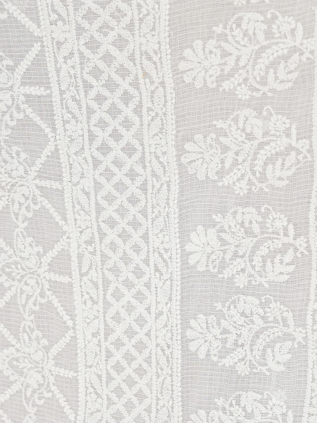 Ada Hand Embroidered White Kota Lucknowi Chikankari Saree With Blouse 01A608093