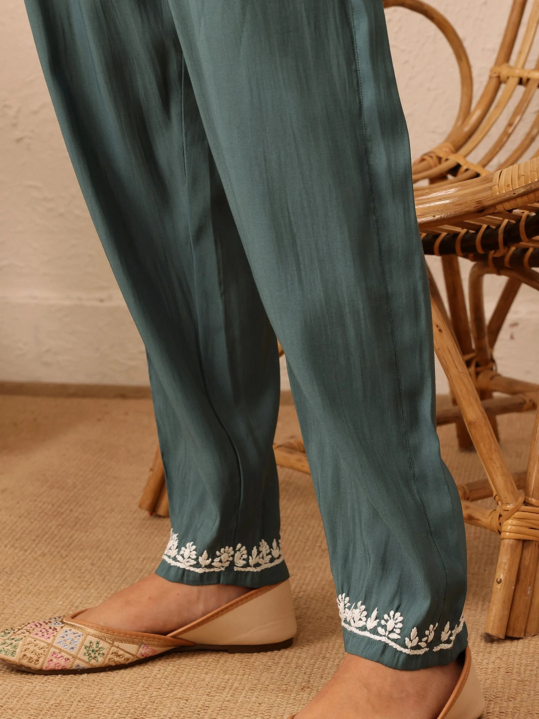 Ada Hand Embroidered Slate Grey Cotton Lucknowi Chikankari Co-ord Set A811297