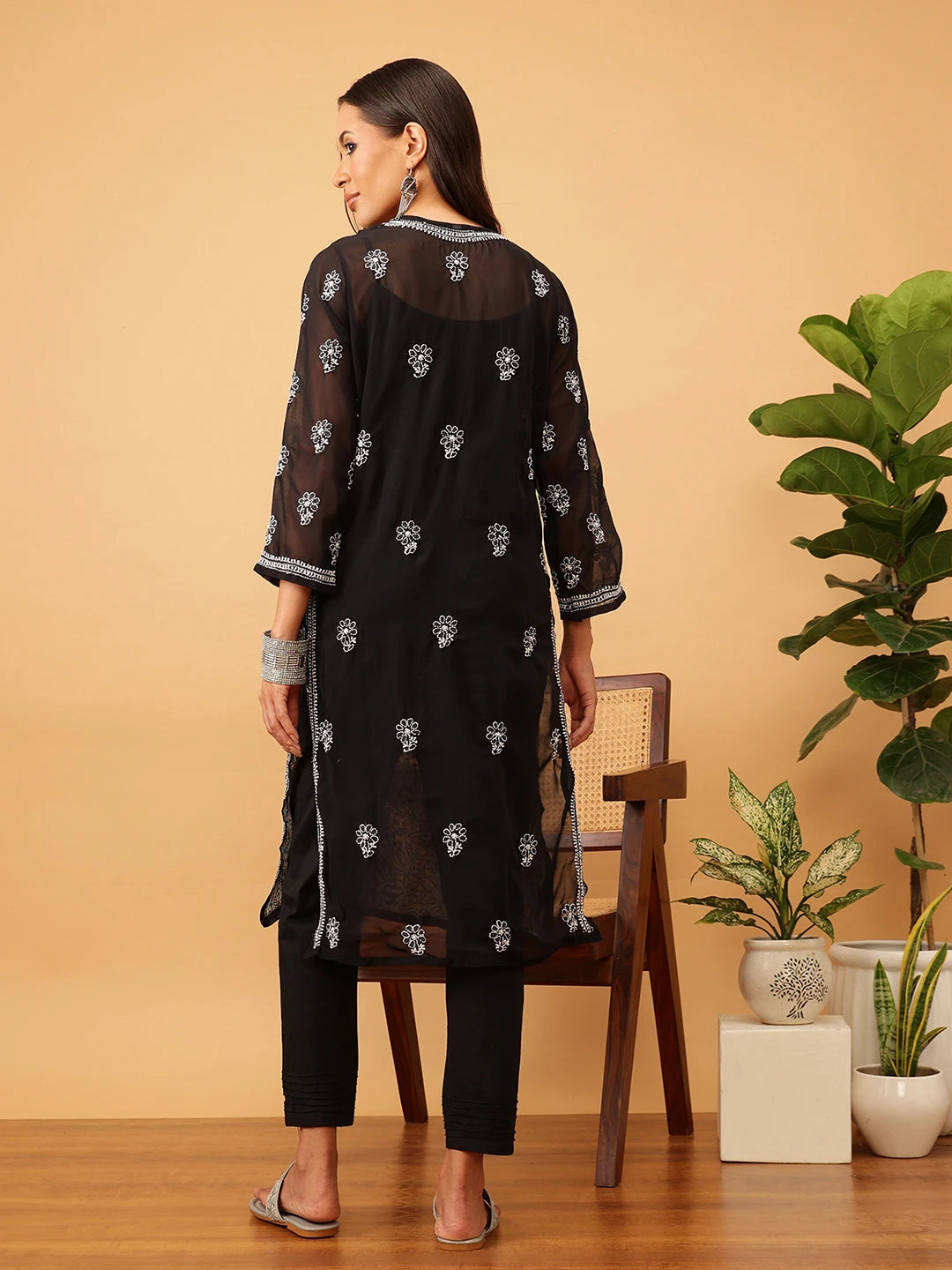 Ada Hand Embroidered Black Georgette Lucknowi Chikankari Straight Kurta A100374