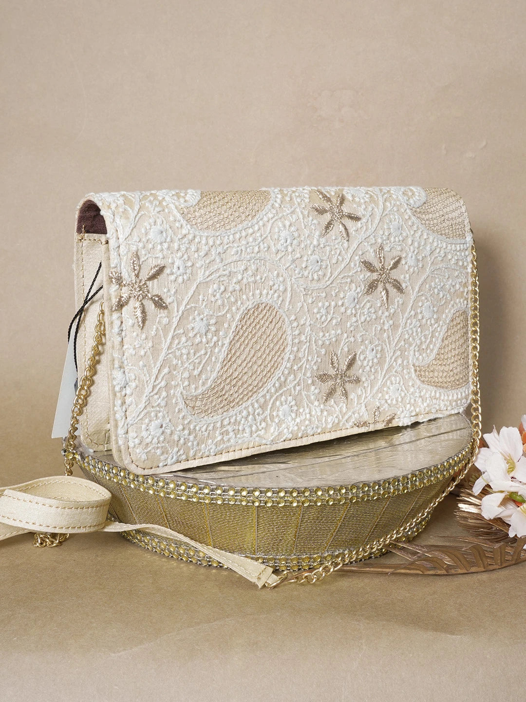 Ada Hand Embroidered Beige Silk Lucknowi Chikankari Clutch With Zari Work 01A636475