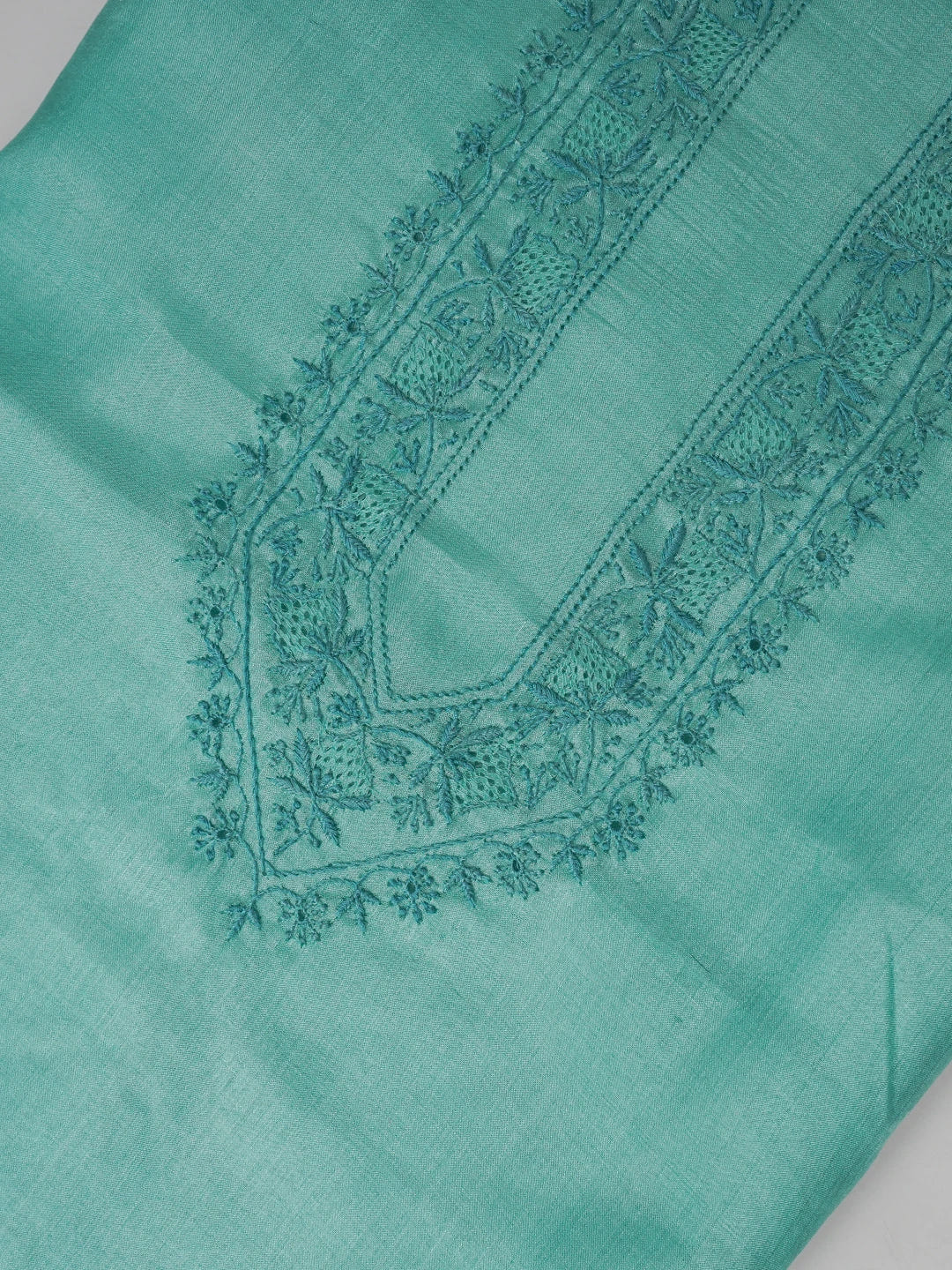 Ada Hand Embroidered Ice Blue Silk Lucknowi Chikankari Men's Kurta Piece 01A658749