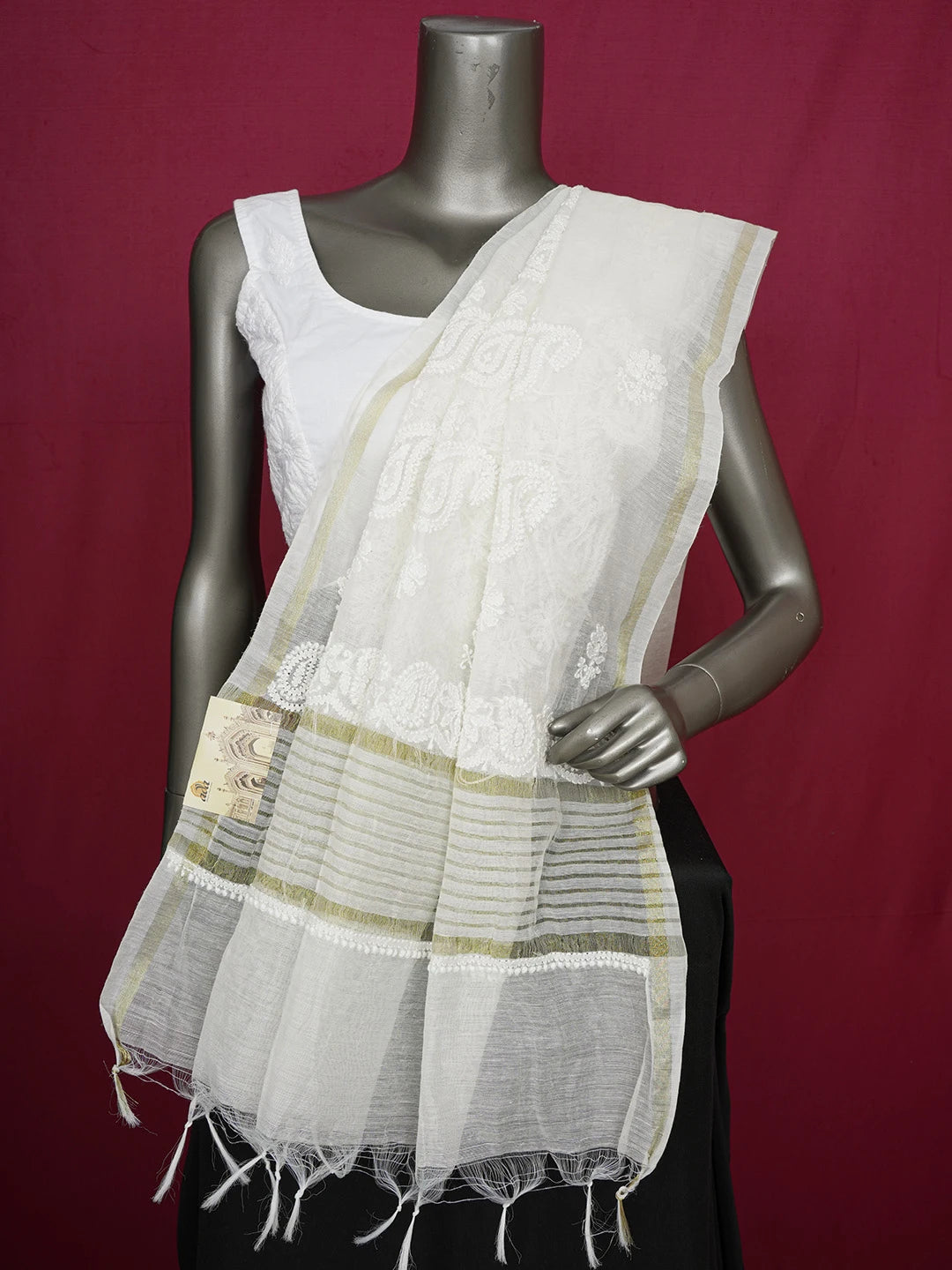 Ada Hand Embroidered White Chanderi Lucknowi Chikankari Dupatta With Zari Work 01A663143