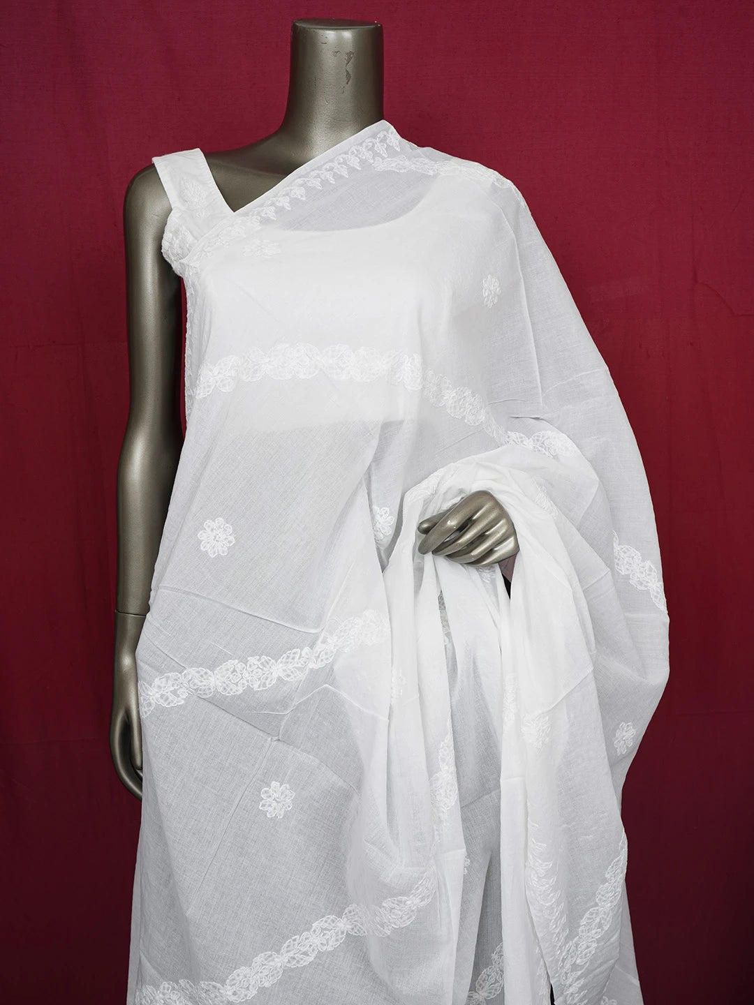 Ada Hand Embroidered White Cotton Lucknowi Chikankari Dupatta 01A597340