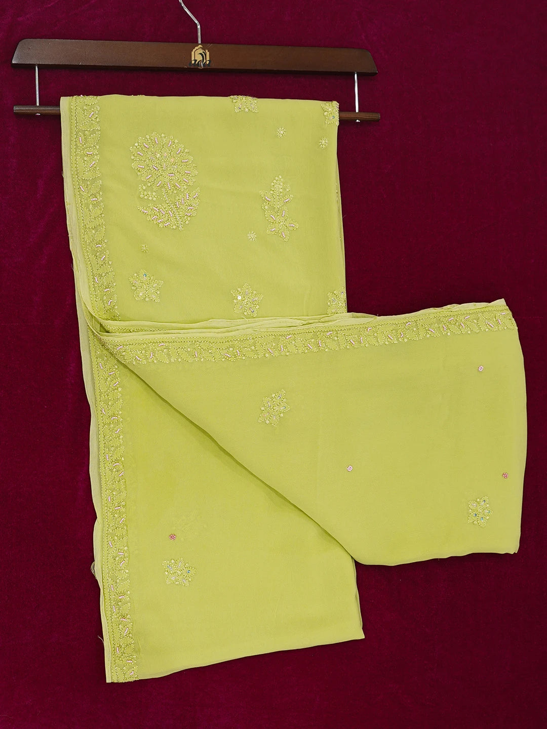 Ada Hand Embroidered Pear Green Viscose Georgette Lucknowi Chikankari Saree With Blouse And Cutdana Work 01A394838
