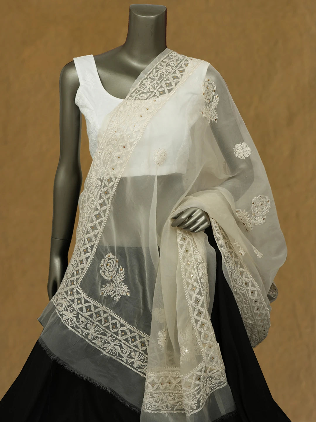 Ada Hand Embroidered Cream Organza Lucknowi Chikankari Dupatta With Muqaish Work 01A573670