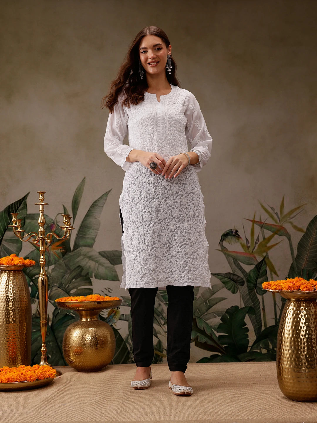 Ada Hand Embroidered White Georgette Lucknowi Chikankari Straight  Kurta A100289