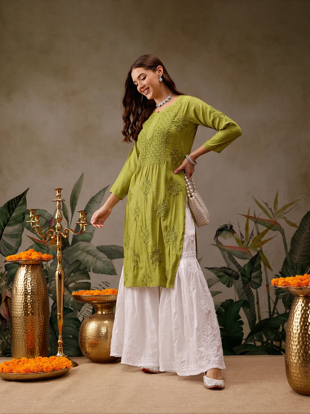 Ada Hand Embroidered Green Cotton Lucknowi Chikankari Straight Kurta A411565