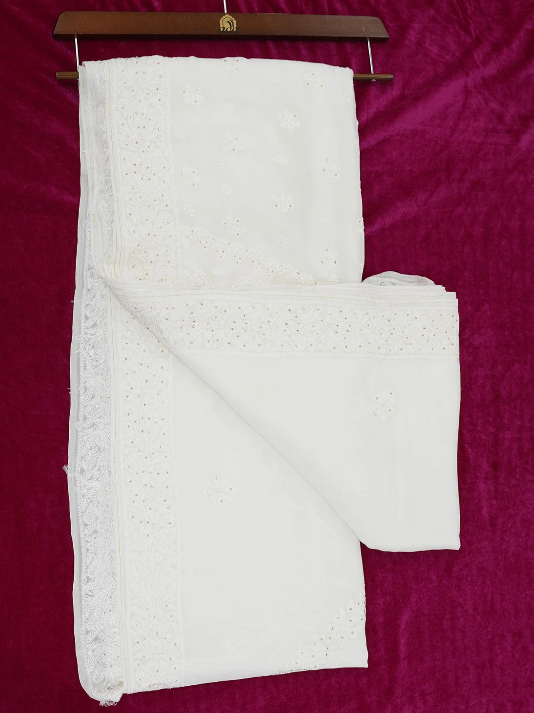 Ada Hand Embroidered White Viscose Georgette Lucknowi Chikankari Saree/Blouse with Muqaish Work 01A670757