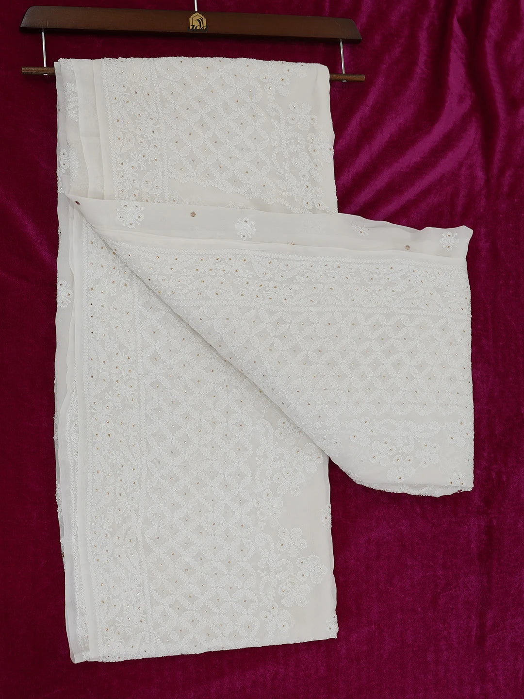 Ada Hand Embroidered White Pure Georgette Lucknowi Chikankari Saree/Blouse With Muqaish Work 01A675501