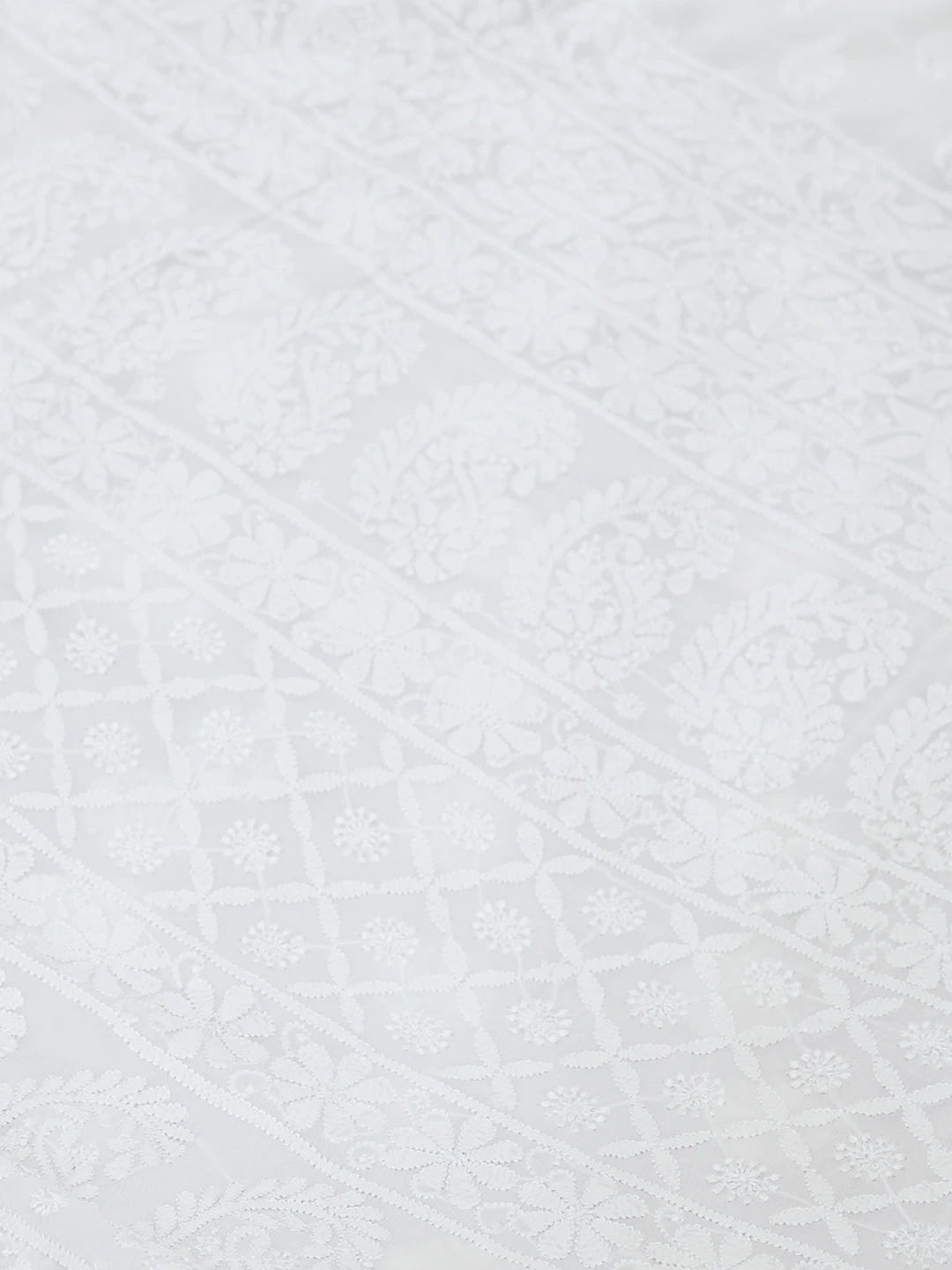 Ada Hand Embroidered White Pure Georgette Lucknowi Chikankari Saree and Blouse 01A675509