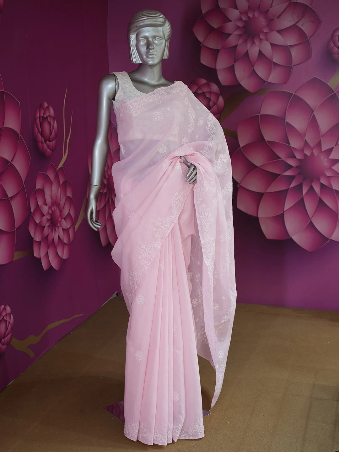 Ada Hand Embroidered Pink Cotton Lucknowi Chikankari Saree With Blouse 01A675118