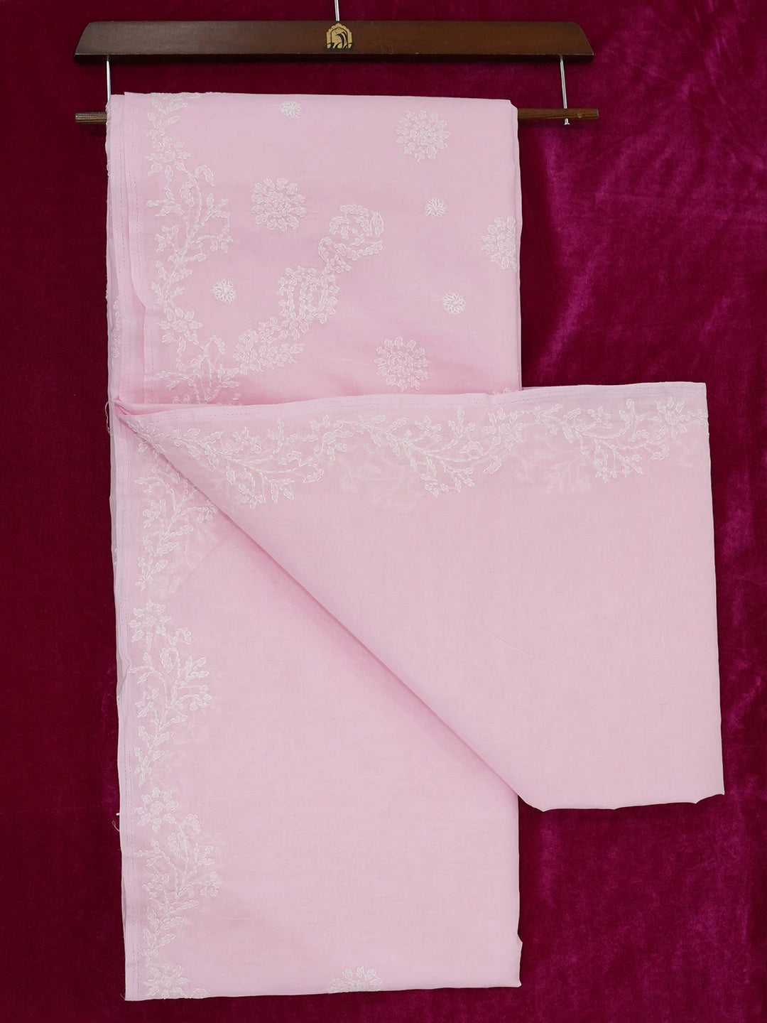 Ada Hand Embroidered Pink Cotton Lucknowi Chikankari Saree With Blouse 01A675118