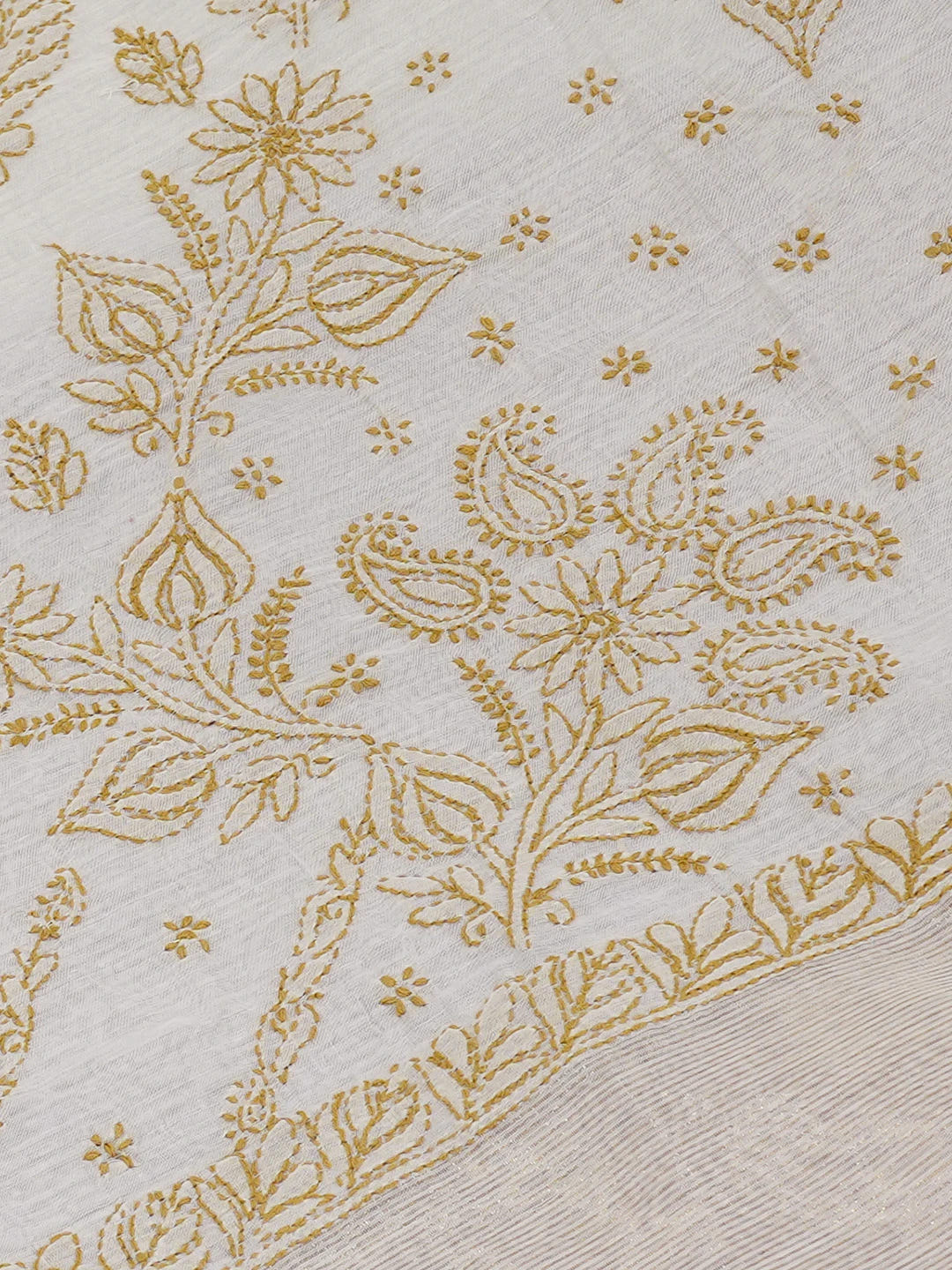 Ada Hand Embroidered Cream Chanderi Lucknowi Chikankari Saree With Blouse 01A675081