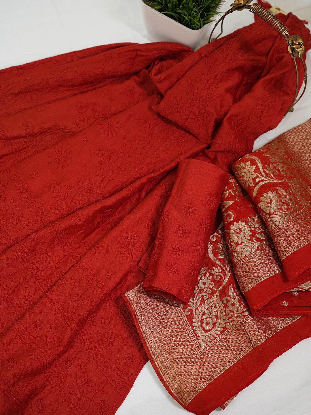 Ada Hand Embroidered Red Chanderi Lucknowi Chikankari Lehenga Set With Zari Work 01A127218
